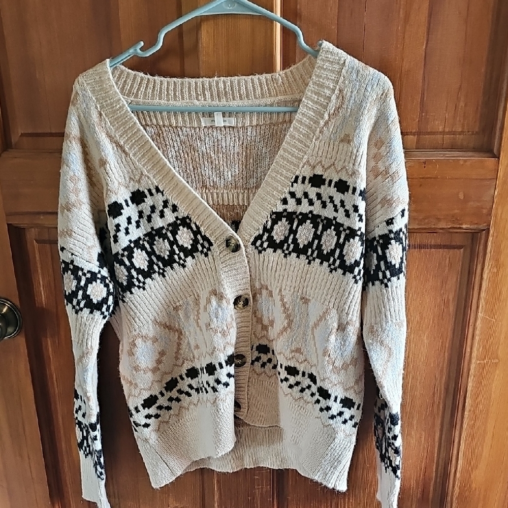 Women's Cream and Black Patterned Sweater